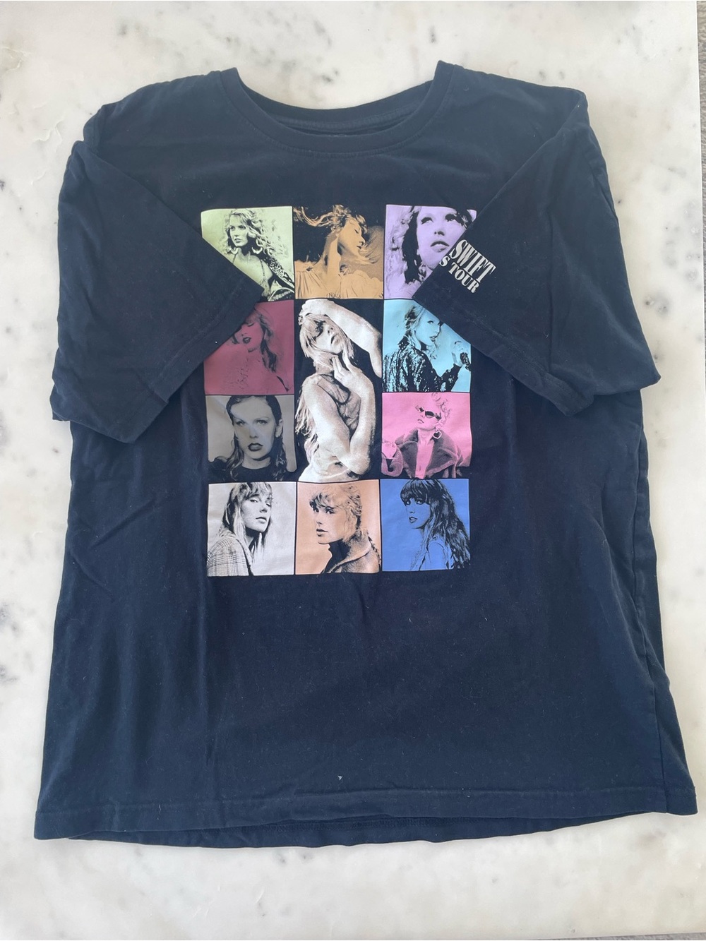TAYLOR SWIFT THE ERAS TOUR BLACK T-SHIRT